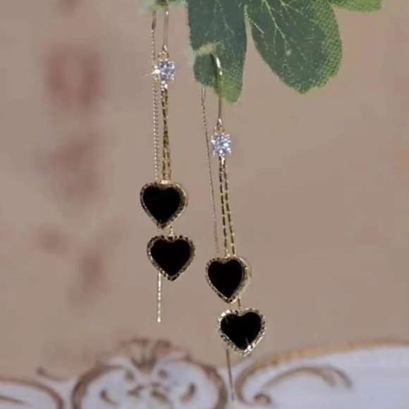 Gold Tone Rhinestone Heart Vday Valentine's Threader Earrings - Picture 4 of 6